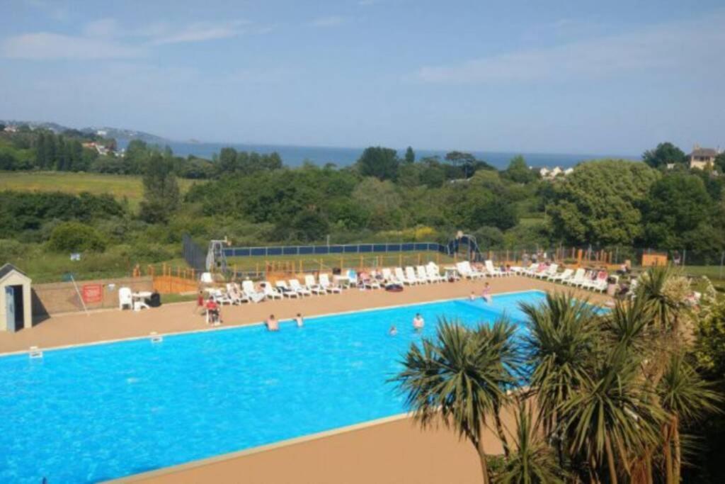Hoburne Devon Bay Static 3 Bed Apartment Goodrington Exterior photo